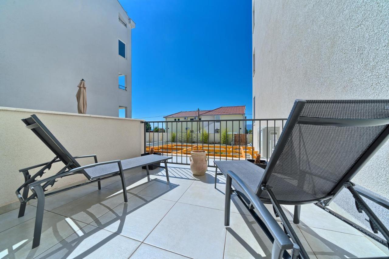 Modern Apartments With Sea View 150 Meters To Beach Kastela Exterior photo
