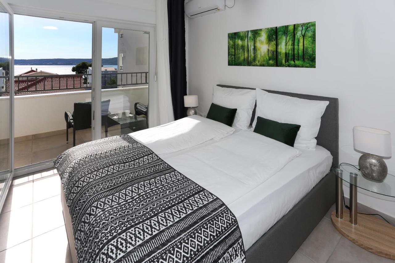 Modern Apartments With Sea View 150 Meters To Beach Kastela Exterior photo